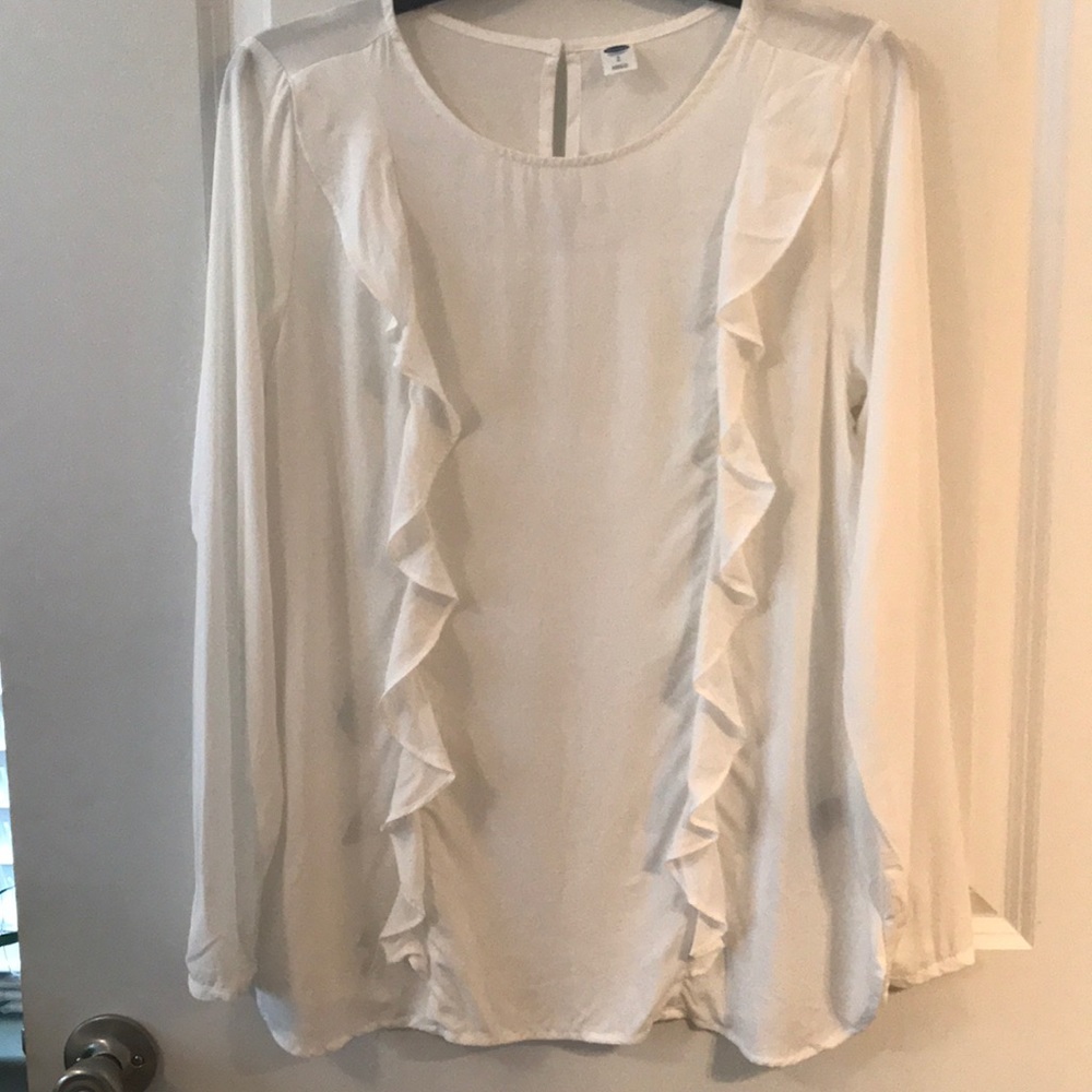 White long sleeve ruffle shirt